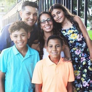 Meet your Posher, Isabella